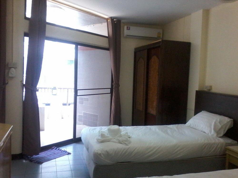 Hill Inn Pattaya Eksteriør bilde