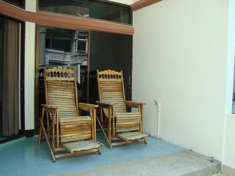 Hill Inn Pattaya Eksteriør bilde