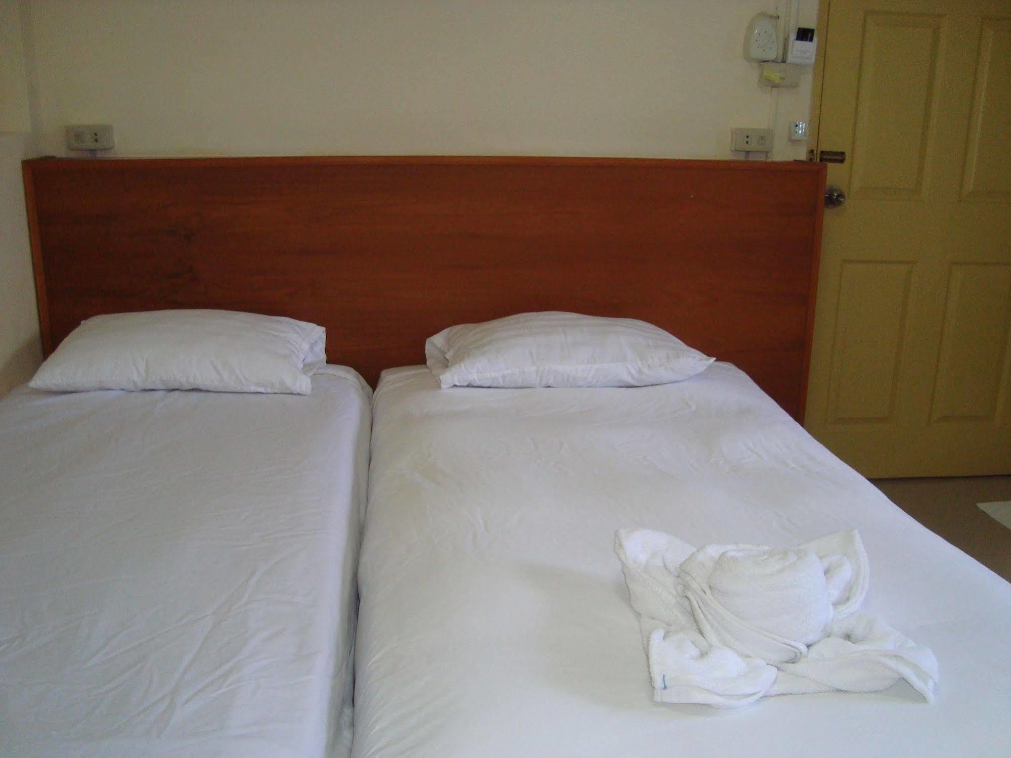 Hill Inn Pattaya Eksteriør bilde
