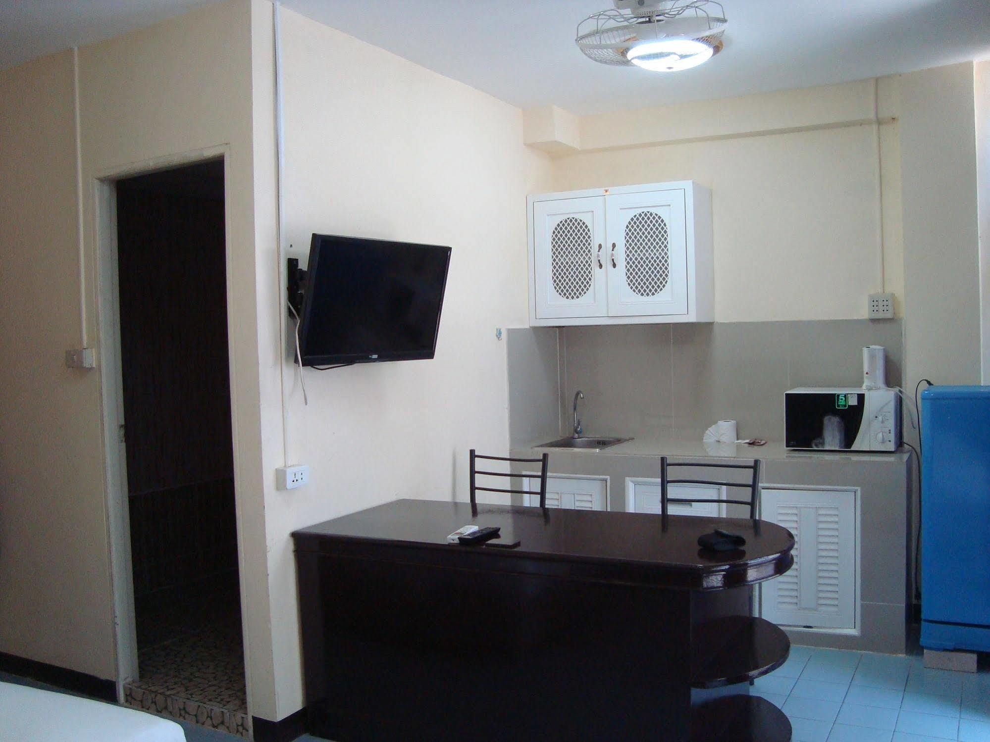 Hill Inn Pattaya Eksteriør bilde